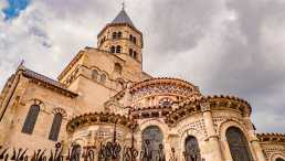 historische bauwerke, frankfreich, clermont-ferrand, notre-dame du port