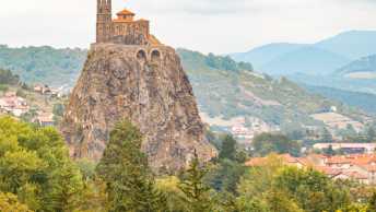 historische bauwerke, frankreich, le puy-en-velay, saint-michel d'aiguilhe