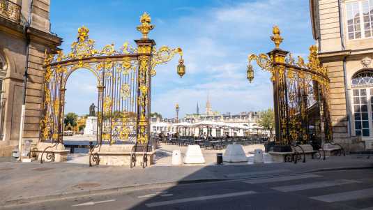 Der Place Stanislas ist ein UNESCO-Weltkulturerbe im Herzen von Nancy historische bauwerke nancy, place stanislas