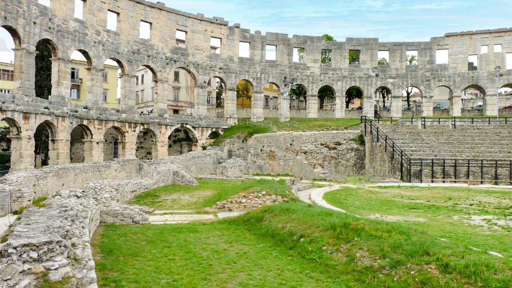Historische Bauwerke, Kroatien, Pula, Amphitheater