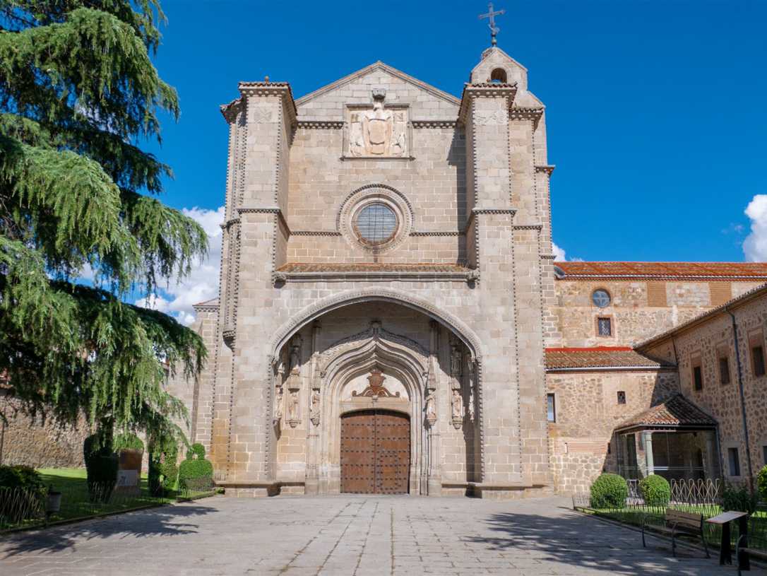 historische bauwerke, spanien, avila, real monasterio de santo tomas