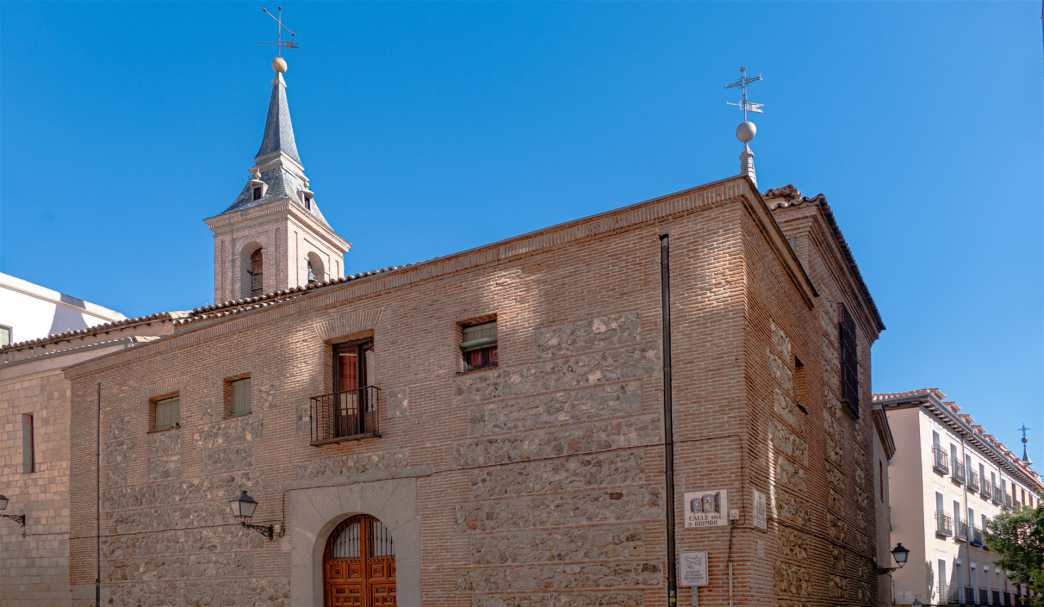 Im nördlichen Teil dert Altstadt von Madrid befindet sich die Kirche San Nicolás de los Servitas historische bauwerke, spanien, madrid, San Nicolás de los Servitas, kirche