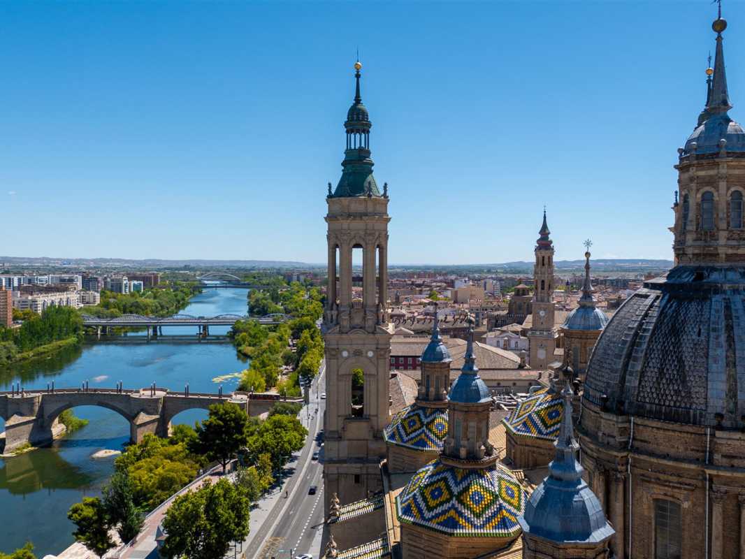 historische bauwerke, spanien, saragossa