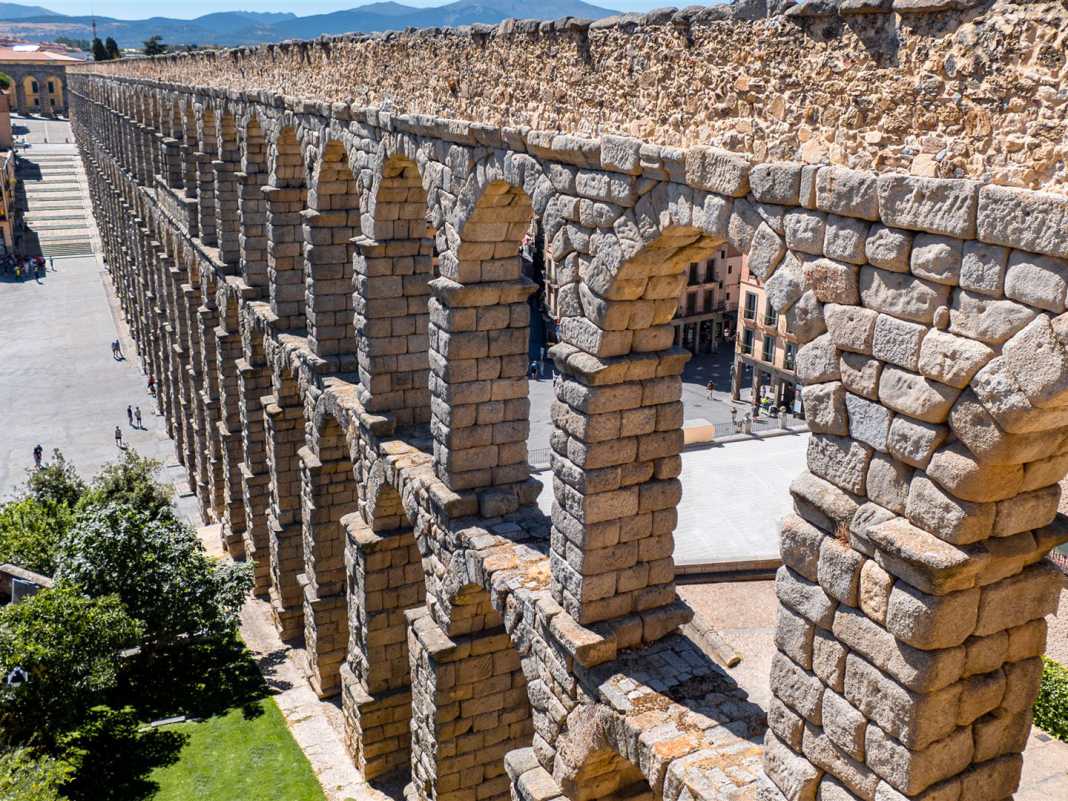historische bauwerke, spanien, segovia, aquädukt
