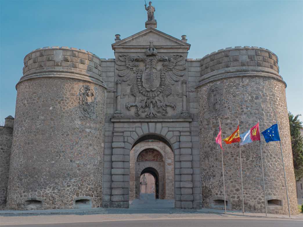 historische bauwerke, spanien, toledo, stadttor, stadtmauer, puerta nueva de bisagra